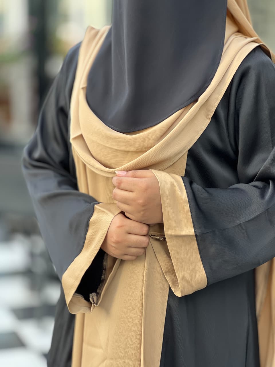 Contrast Overcoat Abaya